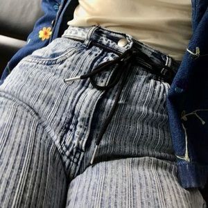 Gorgeous high waisted striped denim jeans